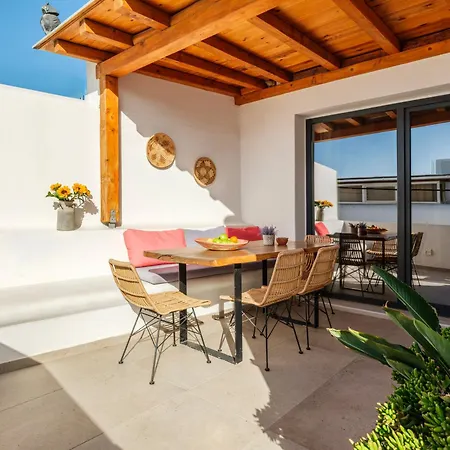 Levandamykonos Tatil Evi *
